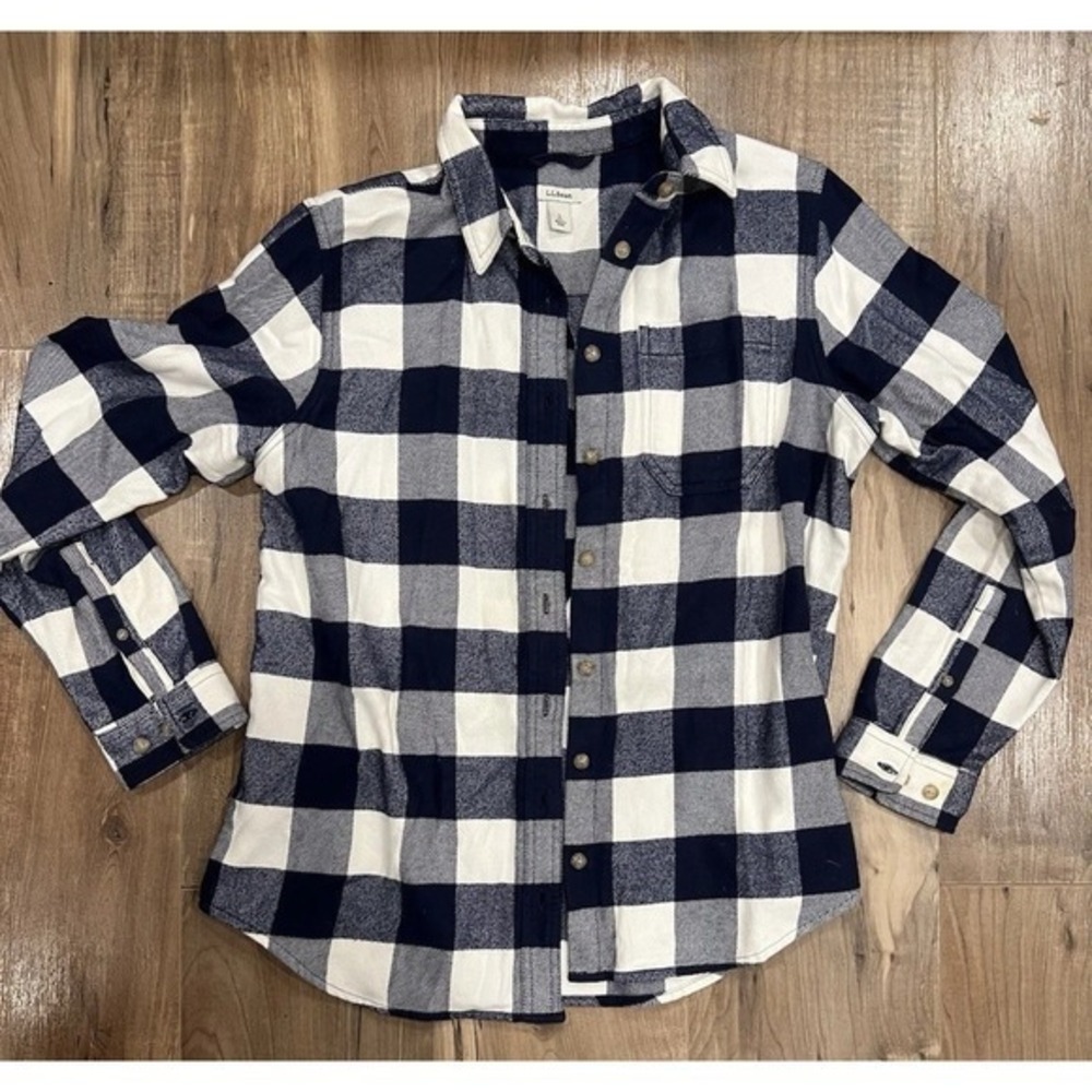 L.L.Bean Women's Flannel Shirt Blue White Buffalo Plaid‎ Button Down Size S